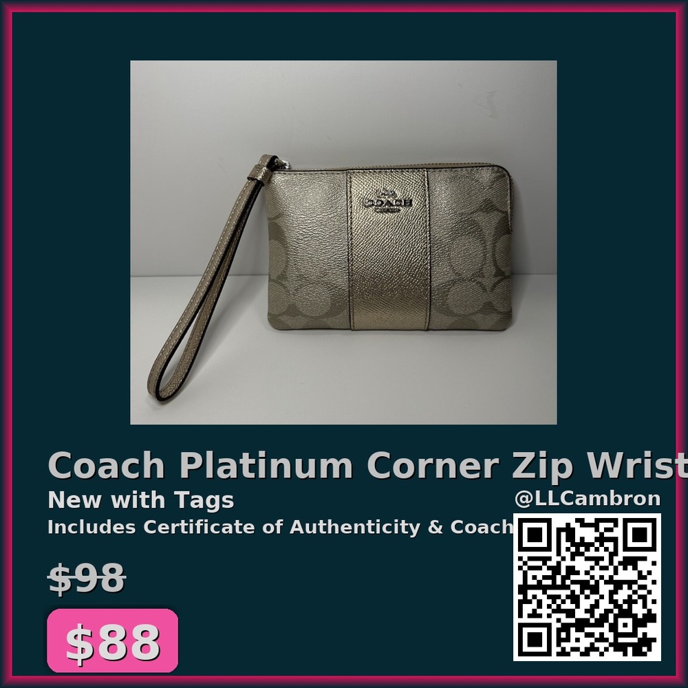 Coach Platinum Corner Zip Wristlet